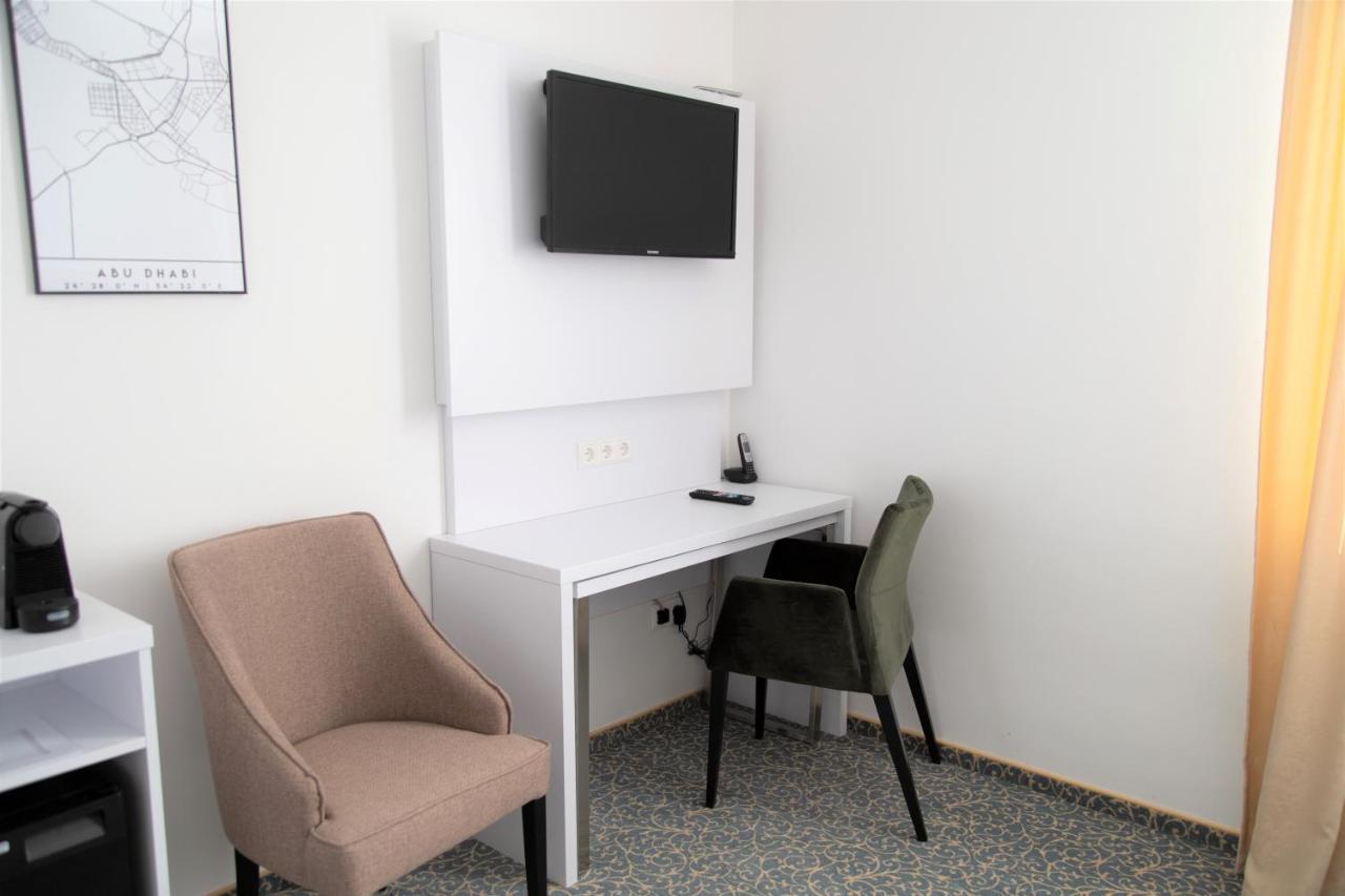 Amplidi Hotel הנובר מראה חיצוני תמונה