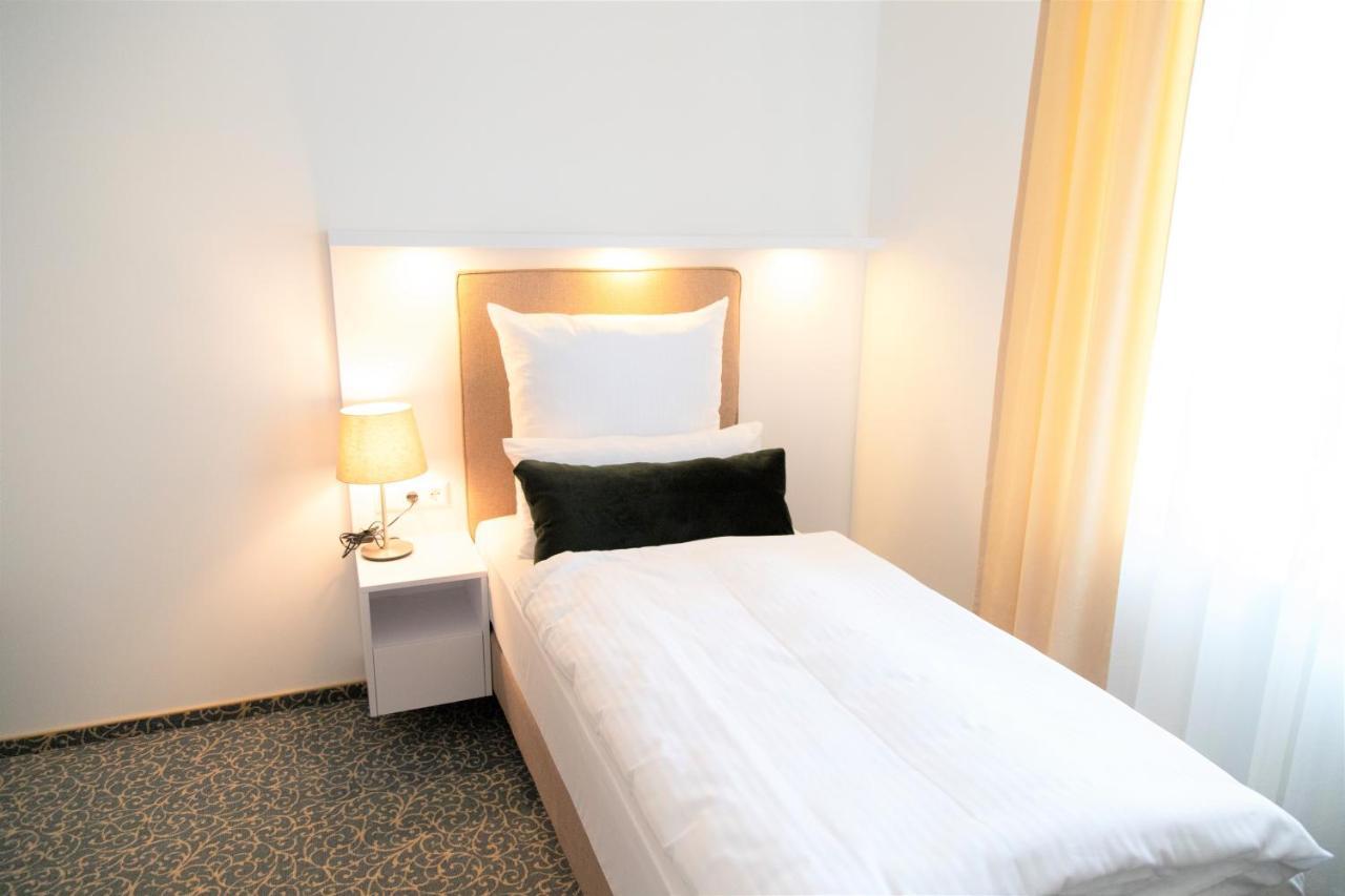 Amplidi Hotel הנובר מראה חיצוני תמונה